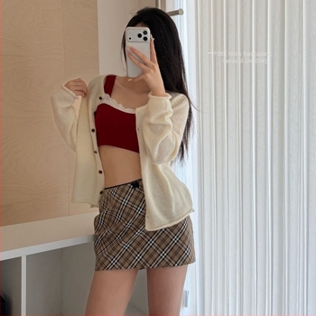 A005 Sutien – Stil franțuzesc, dantelă, cupă completă, push-up, nailon 80–90%, căptușeală poliester, iarnă