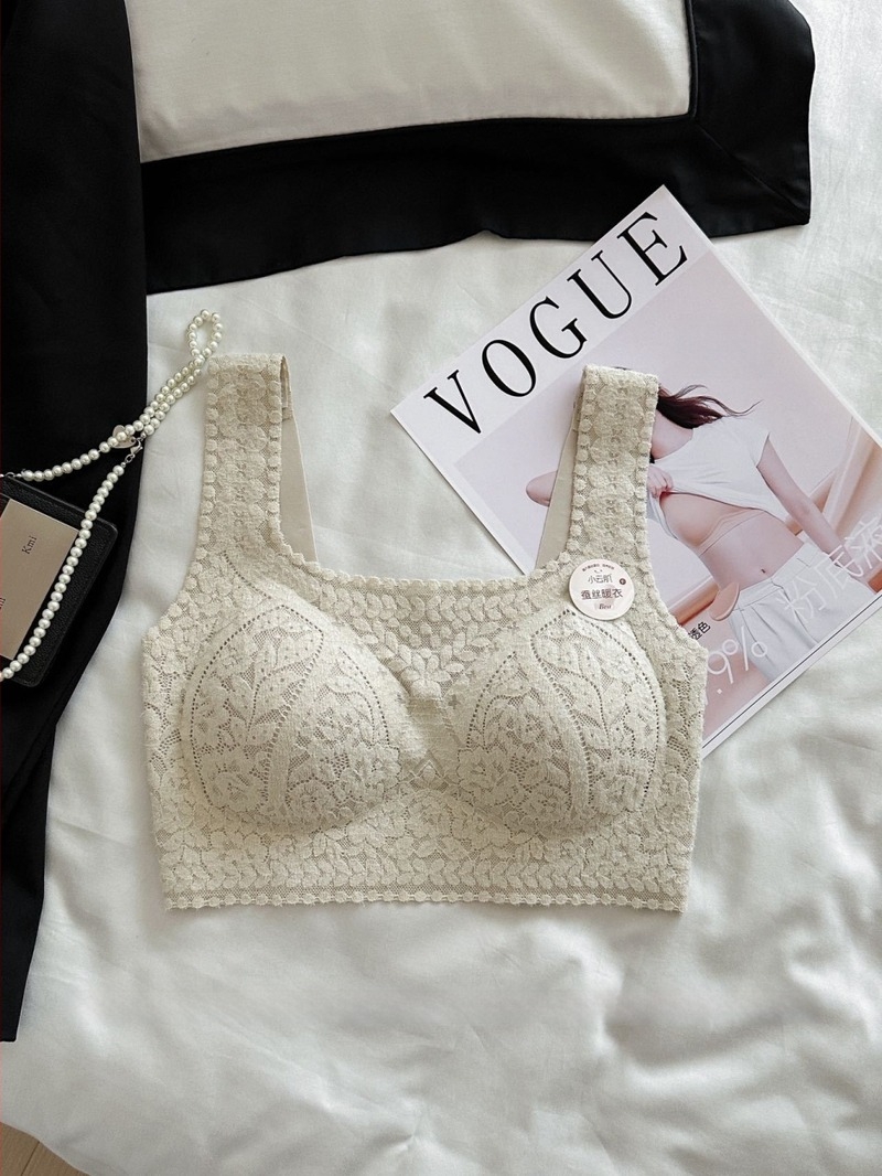 Bustier dantelat cu spate frumos, decolteu pătrat, cupe fixate, cupe turnate subțiri cu căptușeală din bumbac