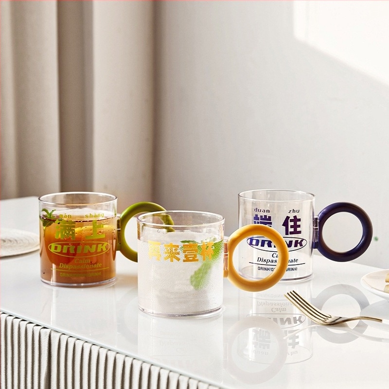 Ceașcă de plastic pentru băuturi | Material: PET • Formă: rotundă • Greutate: 85 g • Nu este potrivit pentru microunde • Ambalaj: pungă OPP