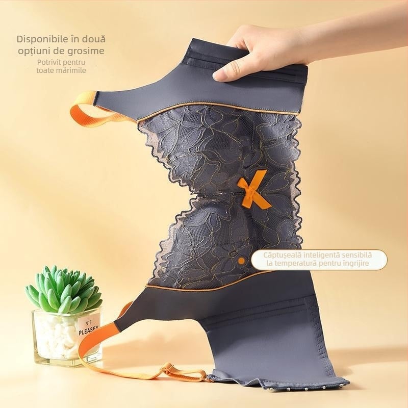 Sutien cu cupă 3/4, cupe modelate (superioare subțiri, inferioare mai late), bretele fixe duble, închidere la spate cu cinci rânduri de cârlige