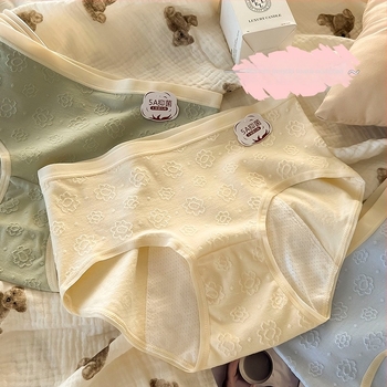 Chilot menstrual, talie medie, material principal 95% bumbac, căptușeală a zonei crac 100% bumbac; stil: slipuri; funcție: fiziologie.