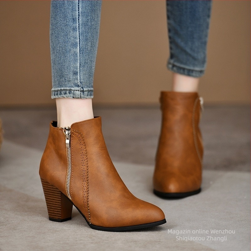 Cizme femei Martin – fermoar lateral, toc înalt gros 6–8 cm, vârf ascuțit, PU exterior, talpă din cauciuc