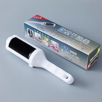 Îndepărtător de păr pentru haine cu perie electrostatică pentru curățare uscată, material plastic, brand Juming