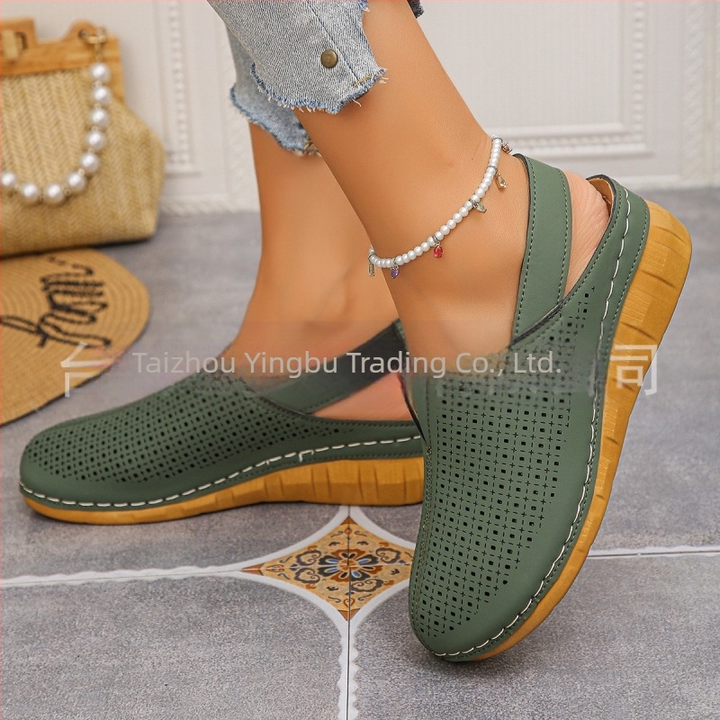 Sandale cu o curea, talpă groasă din PU, partea superioară din piele sintetică, închidere prin legare în față, stil lejer