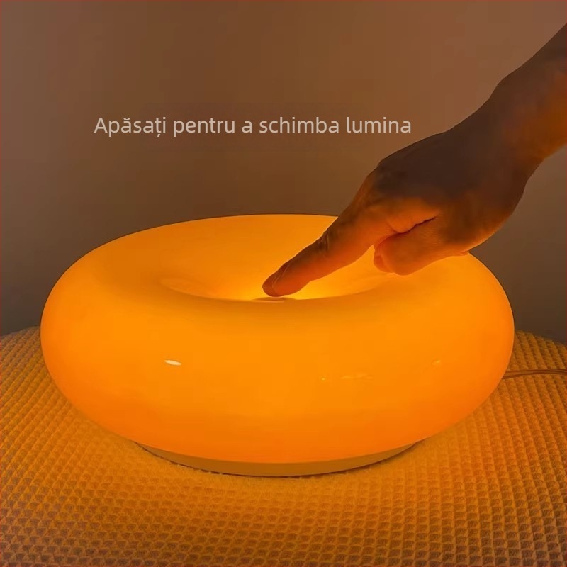 Lampa de perete în formă de gogoașă din sticlă, reglaj prin atingere, Bauhaus-inspired iluminare ambientală pentru dormitor — Sosuke BD-001